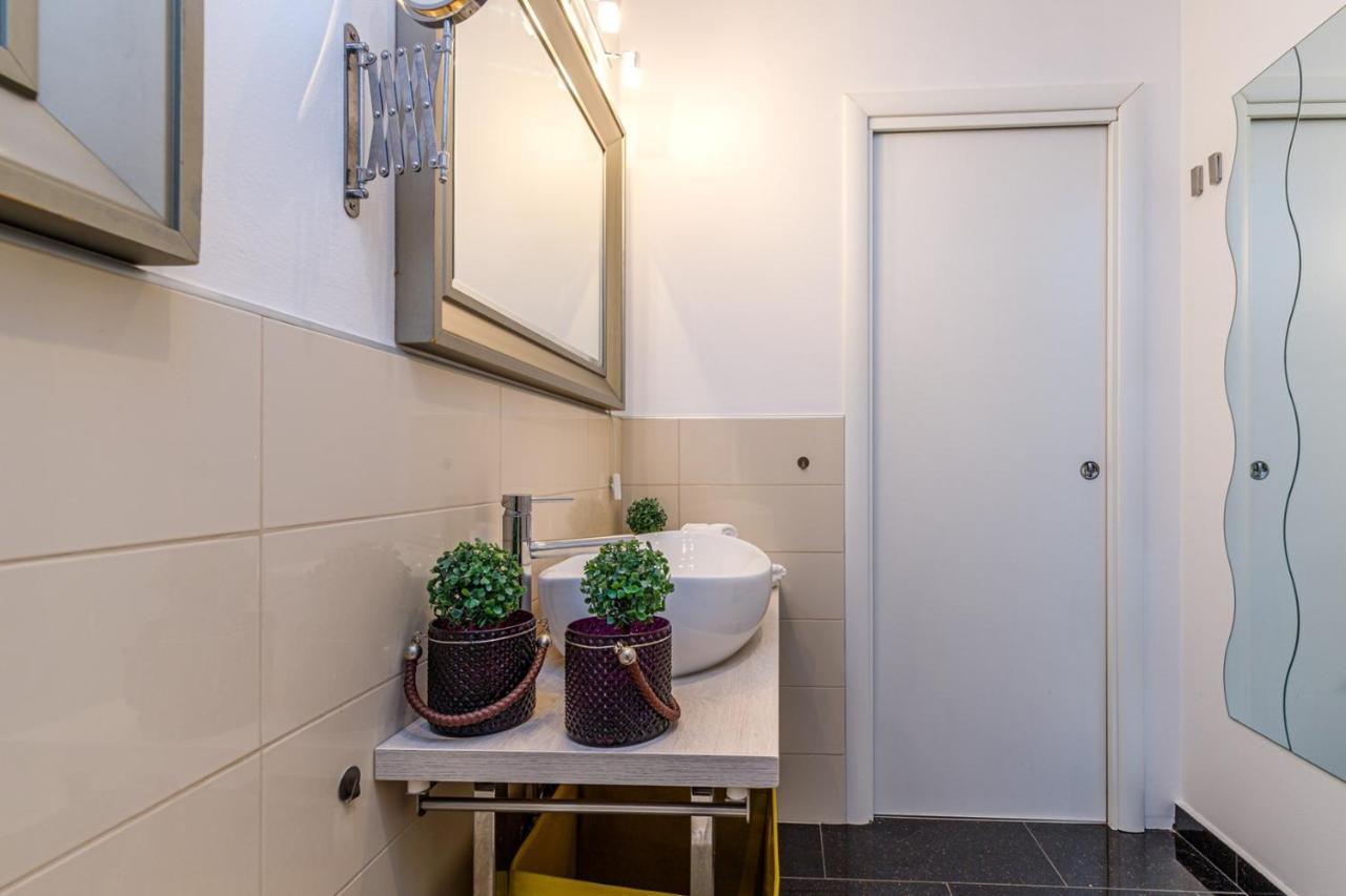 Two Bedroom Apartment La Mer Poreč Dış mekan fotoğraf